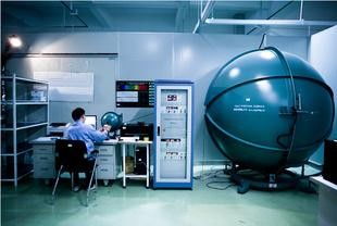 深圳市光明新區(qū)回收精雕機服務(wù)到位